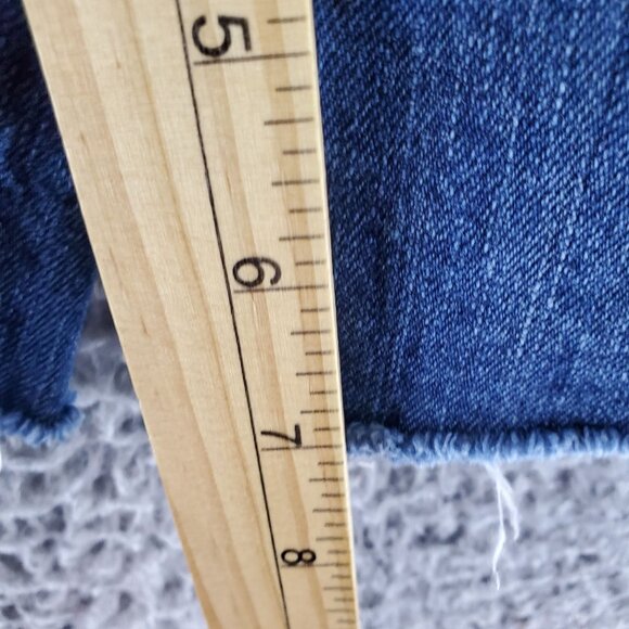 GAP Overalls Womens Medium Blue Distressed Denim Frayed Hem Adjustable Straps - Picture 6 of 8